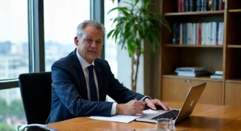 Einblicke in die juristische Praxis: Ich bin Dr. Jürgen Meier (Rechtsanwalt, 45 Jahre) (2/10)